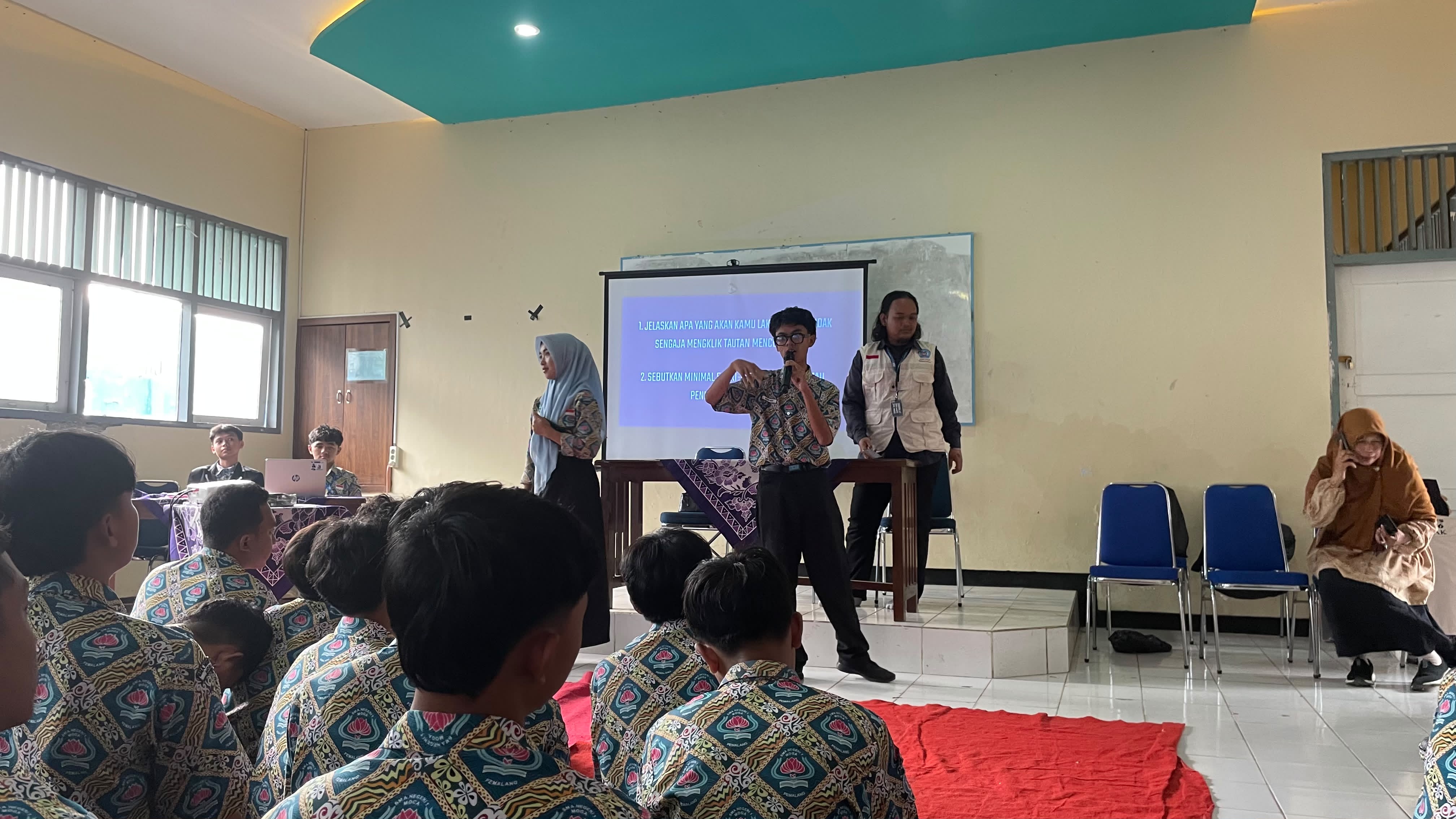 Edukasi privasi online, keamanan kata sandi dan pencegahan penipuan online